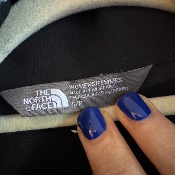 THE NORTH FACE BLACK FAUX FUR WOMENS VEST - Picture 7 of 9